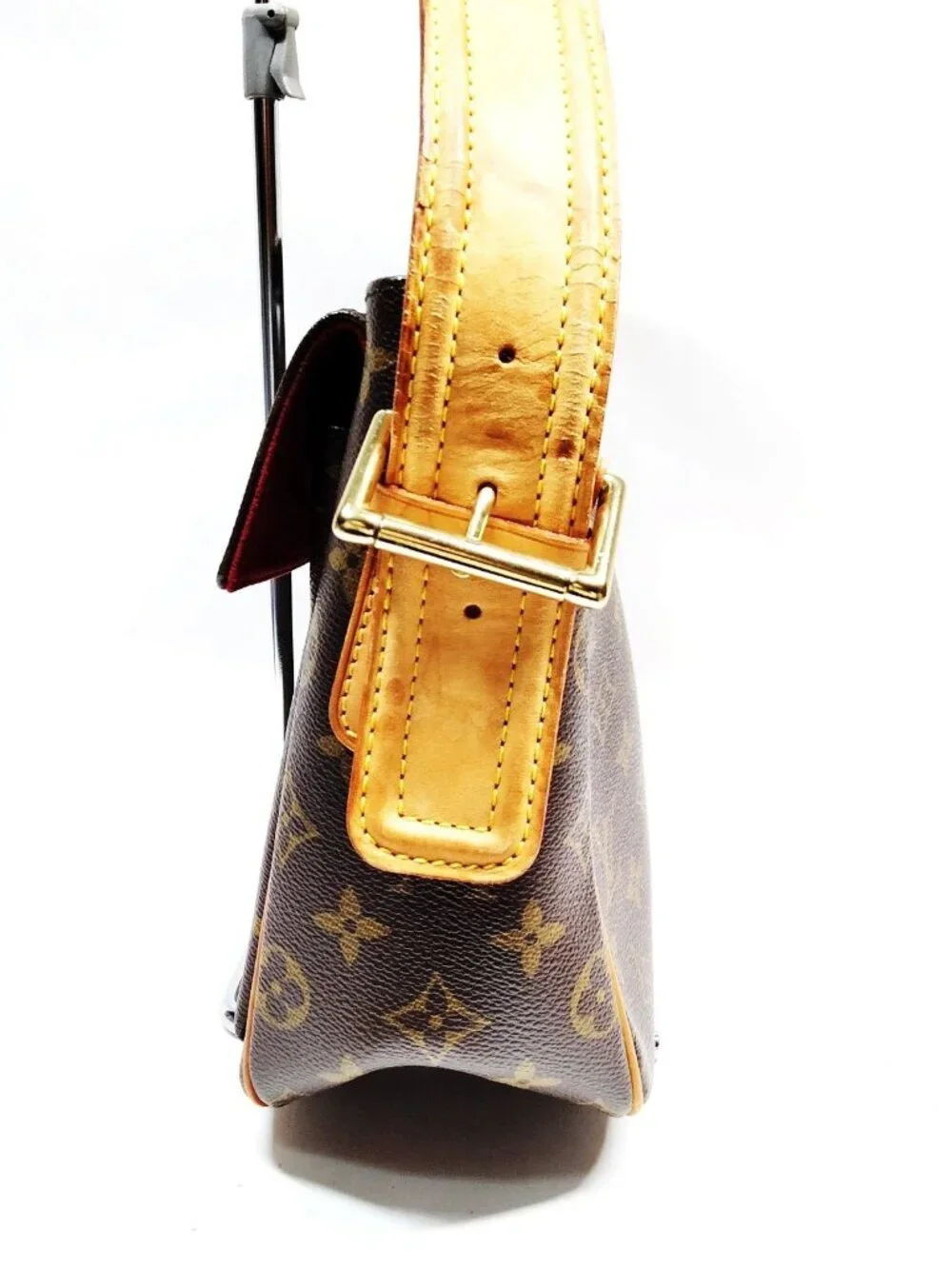 Louis Vuitton classic louis